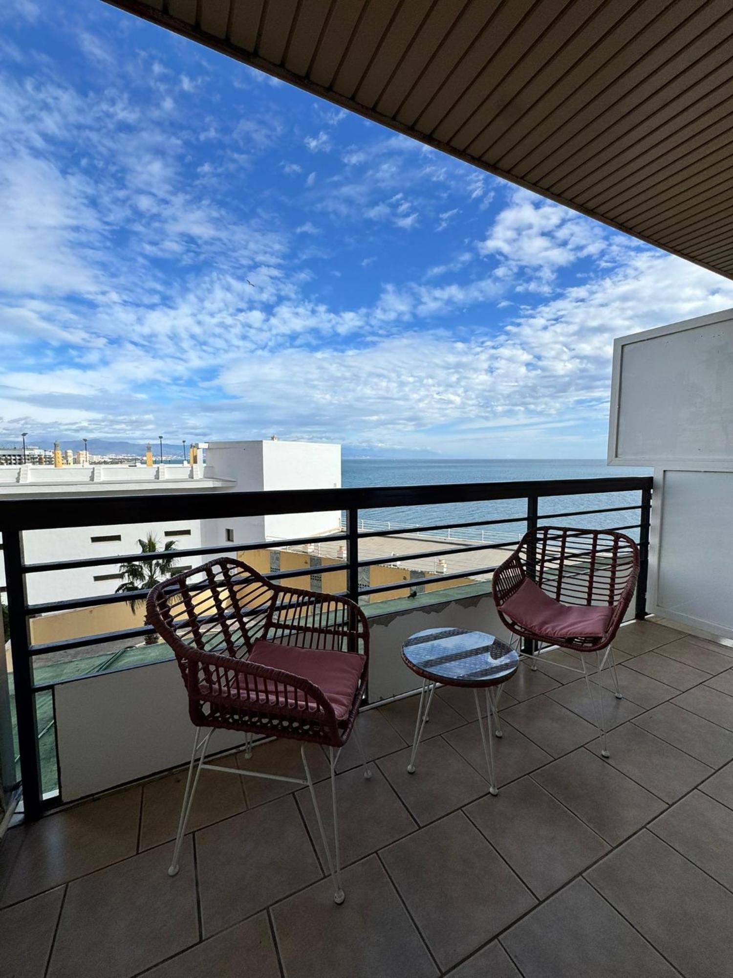 Castillo Santa Clara Estudio Con Vistas Laterales Al Mar 토레몰리노스 외부 사진