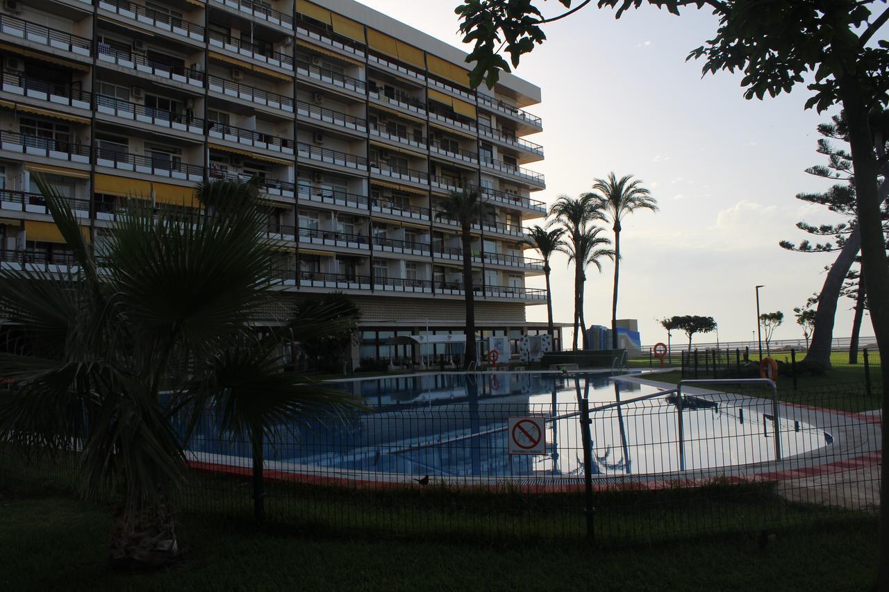 Castillo Santa Clara Estudio Con Vistas Laterales Al Mar 토레몰리노스 외부 사진